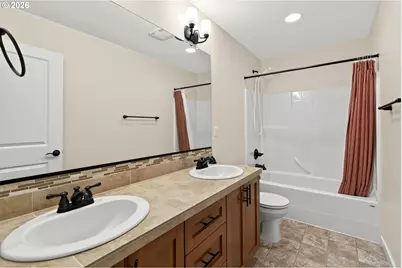 28537 Greenway Dr, Wilsonville, OR 97070 - Photo 31