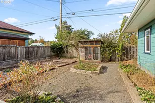 2644 Potter St, Eugene, OR 97405 - Photo 31