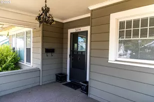 3234 SE Cesar E Chavez Blvd, Portland, OR 97202 - Photo 3