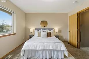 1022-1034 NE Lija Loop, Portland, OR 97211 - Photo 15