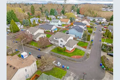 1022/1034 NE Lija Loop, Portland, OR 97211 - Photo 37