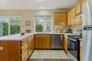 1022-1034 NE Lija Loop, Portland, OR 97211 - Photo 11