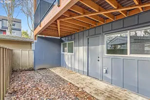 4 Touchstone, Lake Oswego, OR 97035 - Photo 27