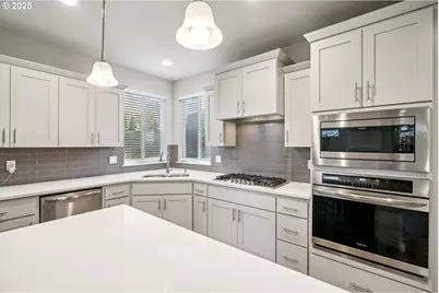 11788 SE Horse Tail Falls Way, Happy Valley, OR 97086 - Photo 13