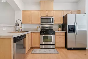 15400 SW Mallard Dr, Beaverton, OR 97007 - Photo 11