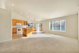 158 Mackin Ave, Eugene, OR 97404 - Photo 11