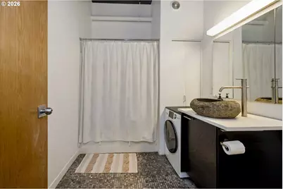 1314 NW Irving St #612, Portland, OR 97209 - Photo 27