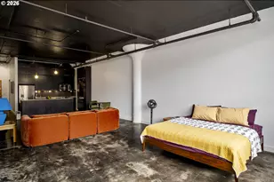 1314 NW Irving St, Portland, OR 97209 - Photo 23