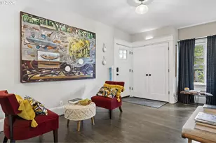 10214 SE Yukon St, Portland, OR 97266 - Photo 5