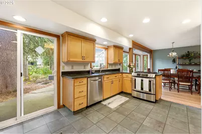 5170 SE Cherry Ct, Milwaukie, OR 97267 - Photo 11