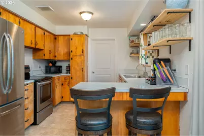 1334 SW Blaine St, McMinnville, OR 97128 - Photo 9