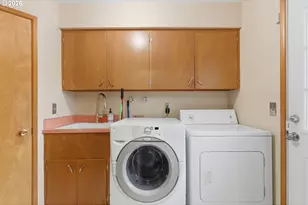 16816 SE Haig St, Portland, OR 97236 - Photo 23