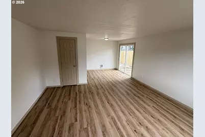 4561 Chippewa Ct, Salem, OR 97317 - Photo 11