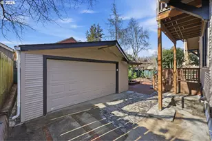2425 NE 40th Ave, Portland, OR 97212 - Photo 39