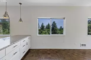 2689 Cupola Dr, Eugene, OR 97403 - Photo 11