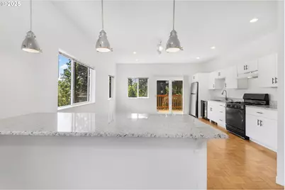 2689 Cupola Dr, Eugene, OR 97403 - Photo 11