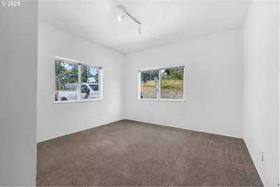 2689 Cupola Dr, Eugene, OR 97403 - Photo 25