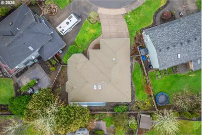 387 NE 15th Ct, Hillsboro, OR 97124 - Photo 39