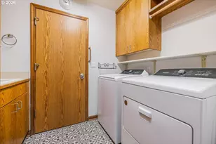 387 NE 15th Ct, Hillsboro, OR 97124 - Photo 27