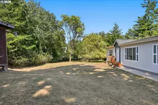 1680 Stark Ave, Coos Bay, OR 97420 - Photo 27