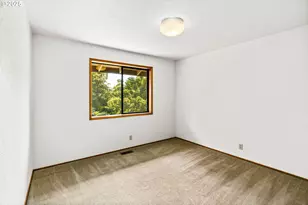 1491 Victorian Way, Eugene, OR 97401 - Photo 37