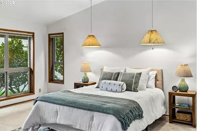 1491 Victorian Way, Eugene, OR 97401 - Photo 13