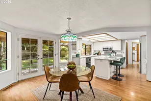 1491 Victorian Way, Eugene, OR 97401 - Photo 21