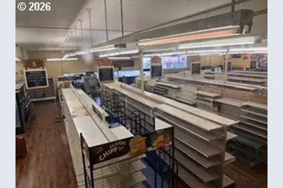 308 N First St, Drain, OR 97435 - Photo 13