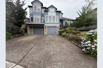 14210 SE Rolling Meadows Dr, Happy Valley, OR 97086 - Photo 1