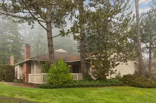 15116 SW Trillium Ln, Beaverton, OR 97007 - Photo 25