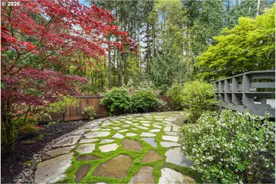 10831 SW Creightonwood Pl, Portland, OR 97219 - Photo 41