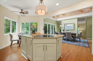 10831 SW Creightonwood Pl, Portland, OR 97219 - Photo 15