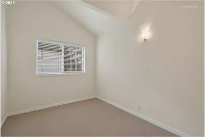 10831 SW Creightonwood Pl, Portland, OR 97219 - Photo 31