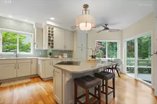 10831 SW Creightonwood Pl, Portland, OR 97219 - Photo 15