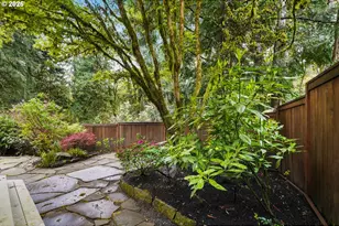 10831 SW Creightonwood Pl, Portland, OR 97219 - Photo 39