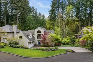 10831 SW Creightonwood Pl, Portland, OR 97219 - Photo 3