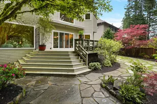 10831 SW Creightonwood Pl, Portland, OR 97219 - Photo 37