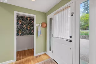 10831 SW Creightonwood Pl, Portland, OR 97219 - Photo 3