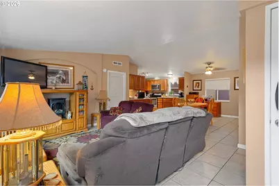 483 Rye St, Woodburn, OR 97071 - Photo 11