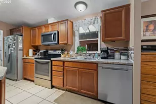 483 Rye St, Woodburn, OR 97071 - Photo 3