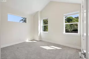5448 NE Prescott St, Portland, OR 97218 - Photo 13