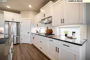 7708 SE Vermont St, Hillsboro, OR 97123 - Photo 7