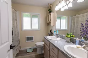 40235 Rainbow Dr, Scio, OR 97374 - Photo 27