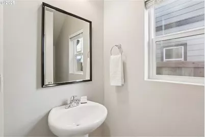 13505 NE 86th St #124, Vancouver, WA 98682 - Photo 17