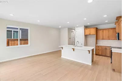 13505 NE 86th St #124, Vancouver, WA 98682 - Photo 9
