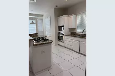 18080 SW Jeremy St, Beaverton, OR 97007 - Photo 11