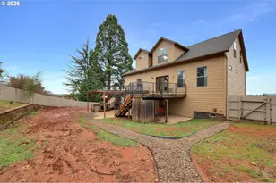 1930 Hawkins Ln, Eugene, OR 97405 - Photo 23