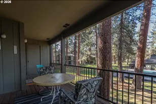 827 E Desperado Trail, Sisters, OR 97759 - Photo 17