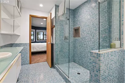 4068 SW Hewett Blvd, Portland, OR 97221 - Photo 21