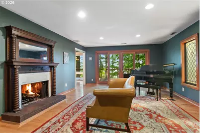 4068 SW Hewett Blvd, Portland, OR 97221 - Photo 13